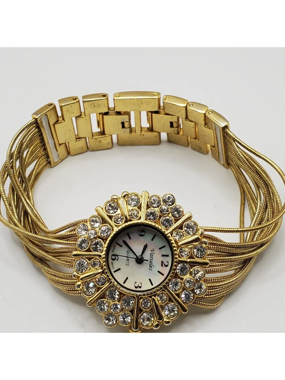 Varsale Rhinestone Gold Tone Flower Womens Watch 30mm New Battery